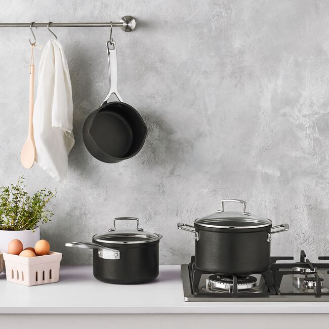 Toughened Non-Stick 3-piece Classic Cookware Set image number 1